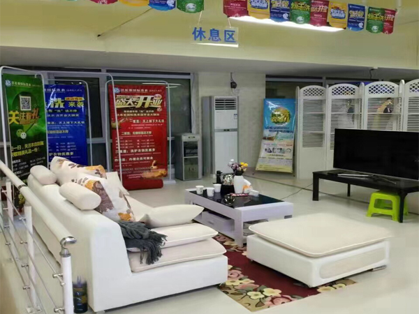 洁希亚国际洗衣唐城小区店