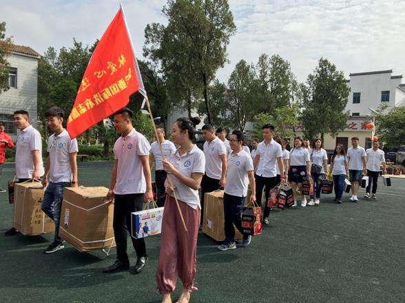洁希亚迎端午 送温暖 粽情飘香敬老院 洁希亚迎端午 送温暖 粽情飘香敬老院