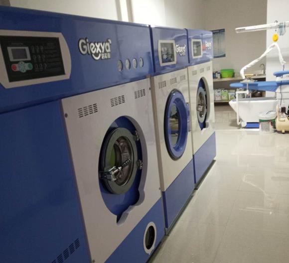 开干洗店设备要多少钱?如何选择优质的干洗机