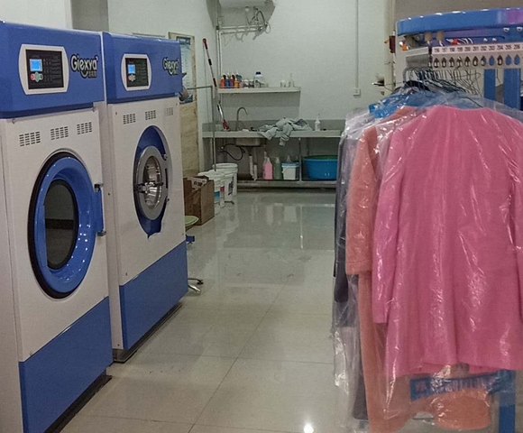 洁希亚国际洗衣鲁山店