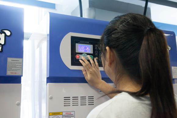 开一个干洗店的费用 加盟洁希亚可大大减少成本 开一个干洗店的费用 加盟洁希亚可大大减少成本